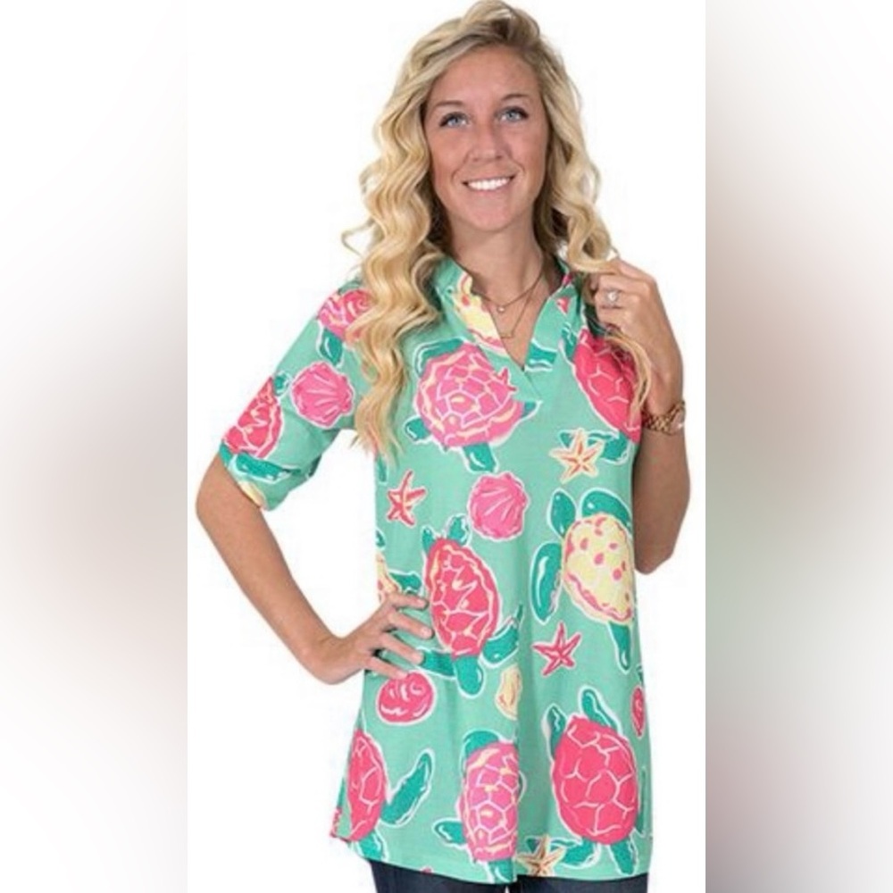 •NWT•Simply Southern ‘Topsail’ Sea Turtle Tunic Top